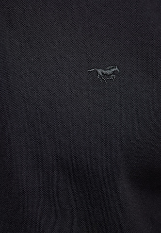 MUSTANG Poloshirt 'Pierre' in Schwarz