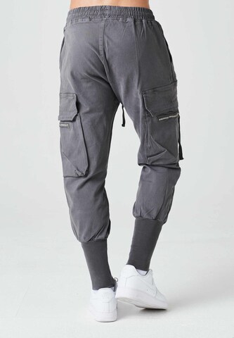 2Y Premium Tapered Cargo Pants in Grey