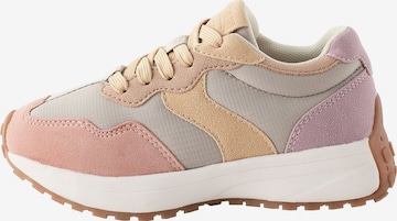 Sneaker de la Next pe mai multe culori: față