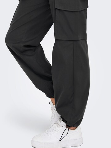 ONLY Wide leg Cargo trousers 'Cashi' in Grey