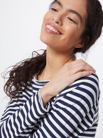 LIEBLINGSSTÜCK Shirt 'Cathrina' in Blauw