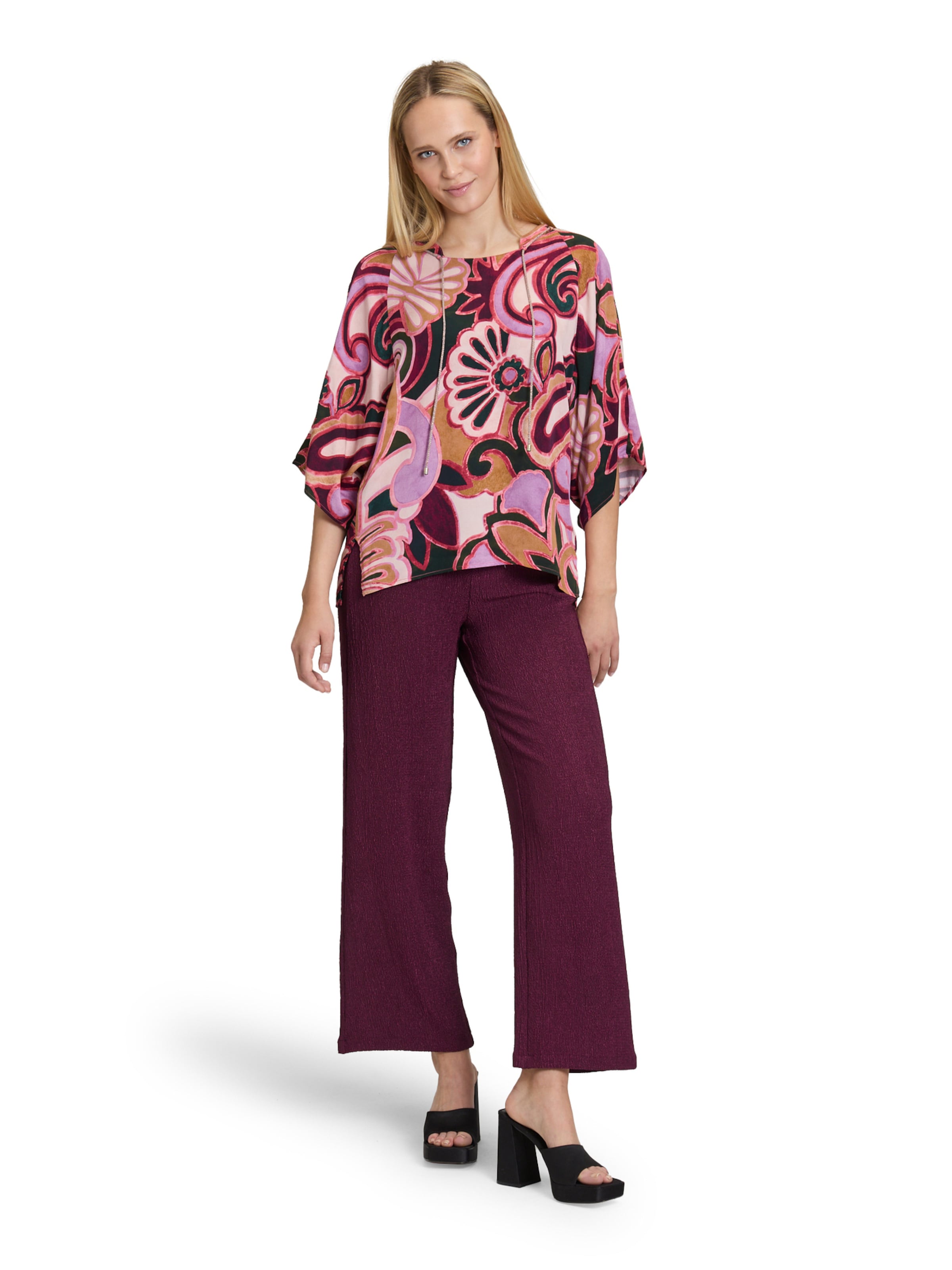 Cartoon Loosefit Hose in Lila