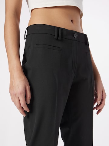 MORE & MORE Regular Pleated Pants 'Hedy' in Black