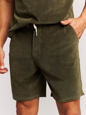 PROTEST Regular Broek 'PRTIan' in Groen
