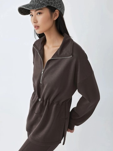 Busem - Sweatshirt em castanho