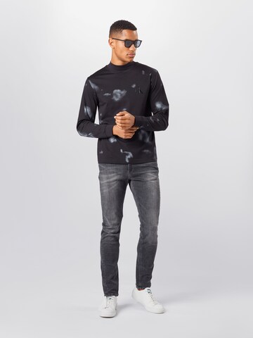 Calvin Klein Jeans Ozke Kavbojke | siva barva