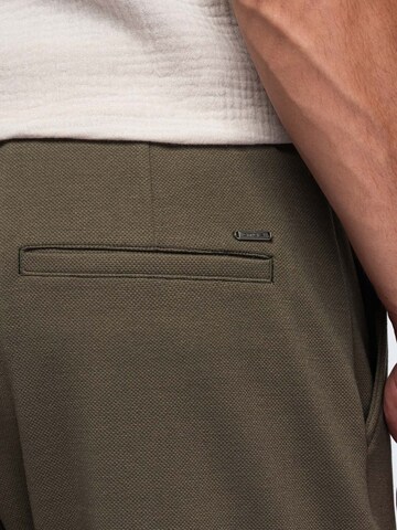 Regular Pantalon chino Ombre en vert