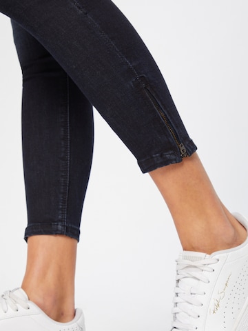 Hailys Skinny Jeans 'Amania' in Blau