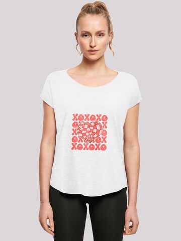 T-shirt 'XOXO Herz Love' F4NT4STIC en blanc : devant