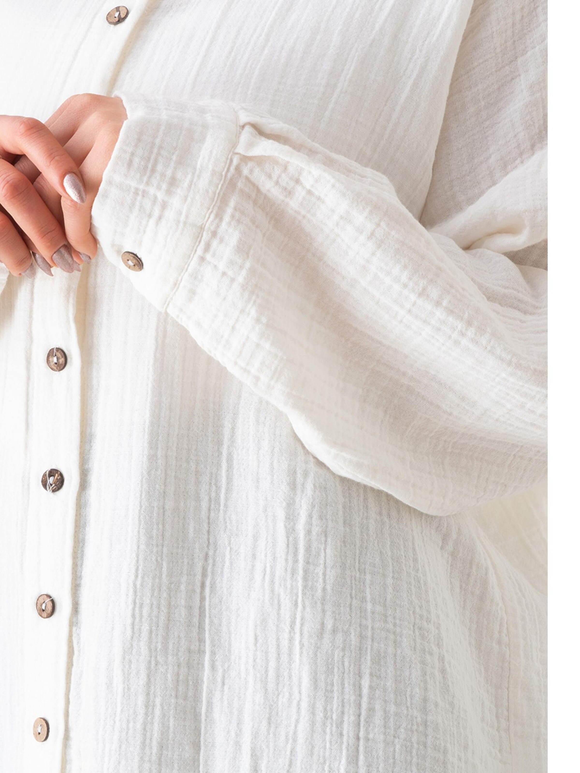 WENOR - Camiseta talla grande 'LAYNA' en blanco