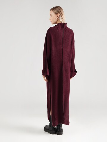 Robes en maille VILA en rouge