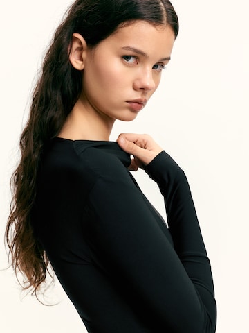 Pull&Bear Ruha - fekete