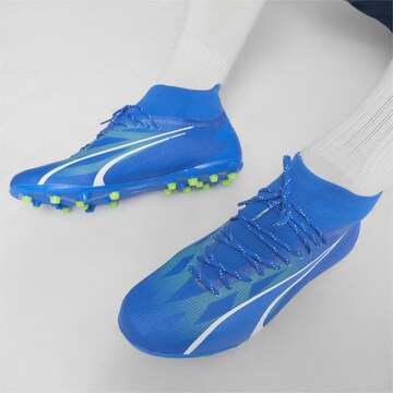 Chaussure de foot 'ULTRA PRO' PUMA en bleu : devant