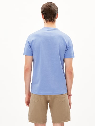 T-Shirt 'JAAMEL' ARMEDANGELS en bleu
