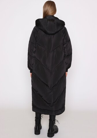 Hailys Winter Coat in Black
