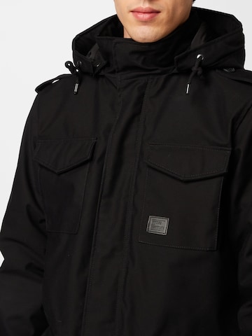 Vintage Industries Winter Parka 'Darren' in Black