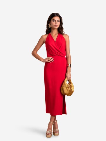 THE-ARE Jurk in Rood: voorkant