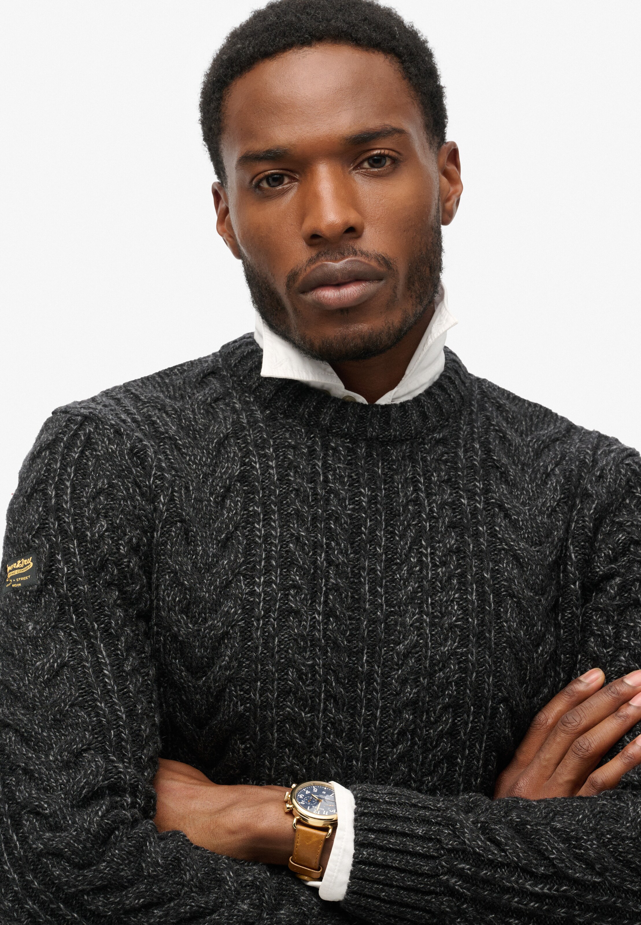 Superdry Pullover in Schwarz: Vorderseite