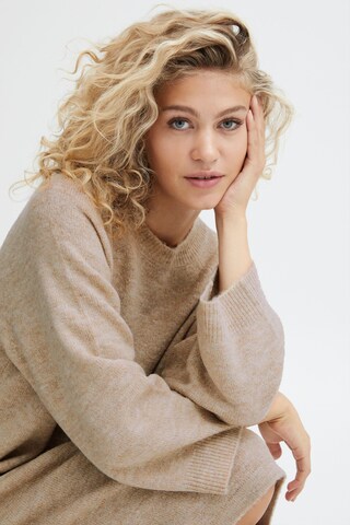 b.young Kleid in Beige