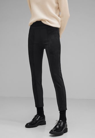 Skinny Pantaloni de la STREET ONE pe negru: față