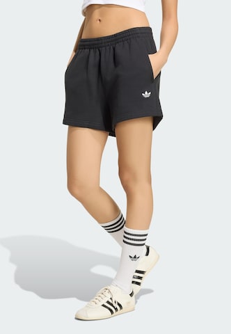 ADIDAS ORIGINALS - Loosefit Pantalón 'Essentials' en negro: frente