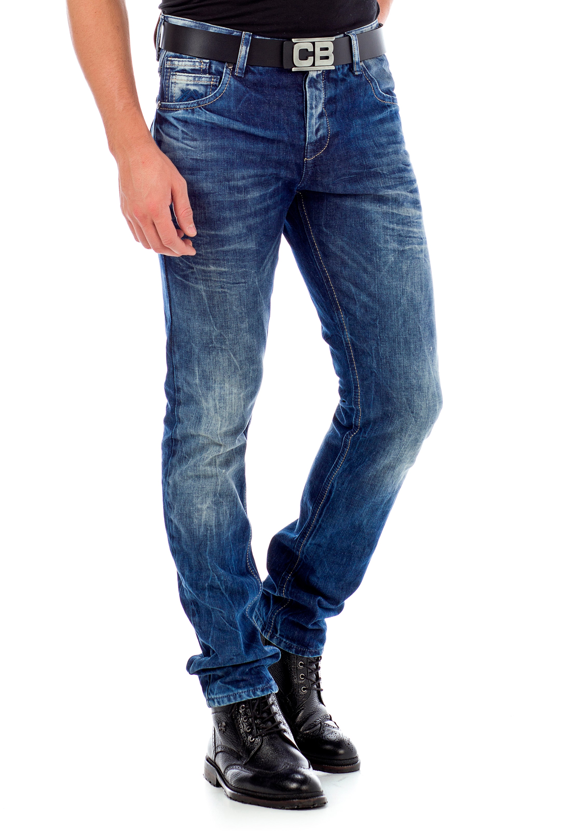 CIPO & BAXX Regular Jeans in Blau