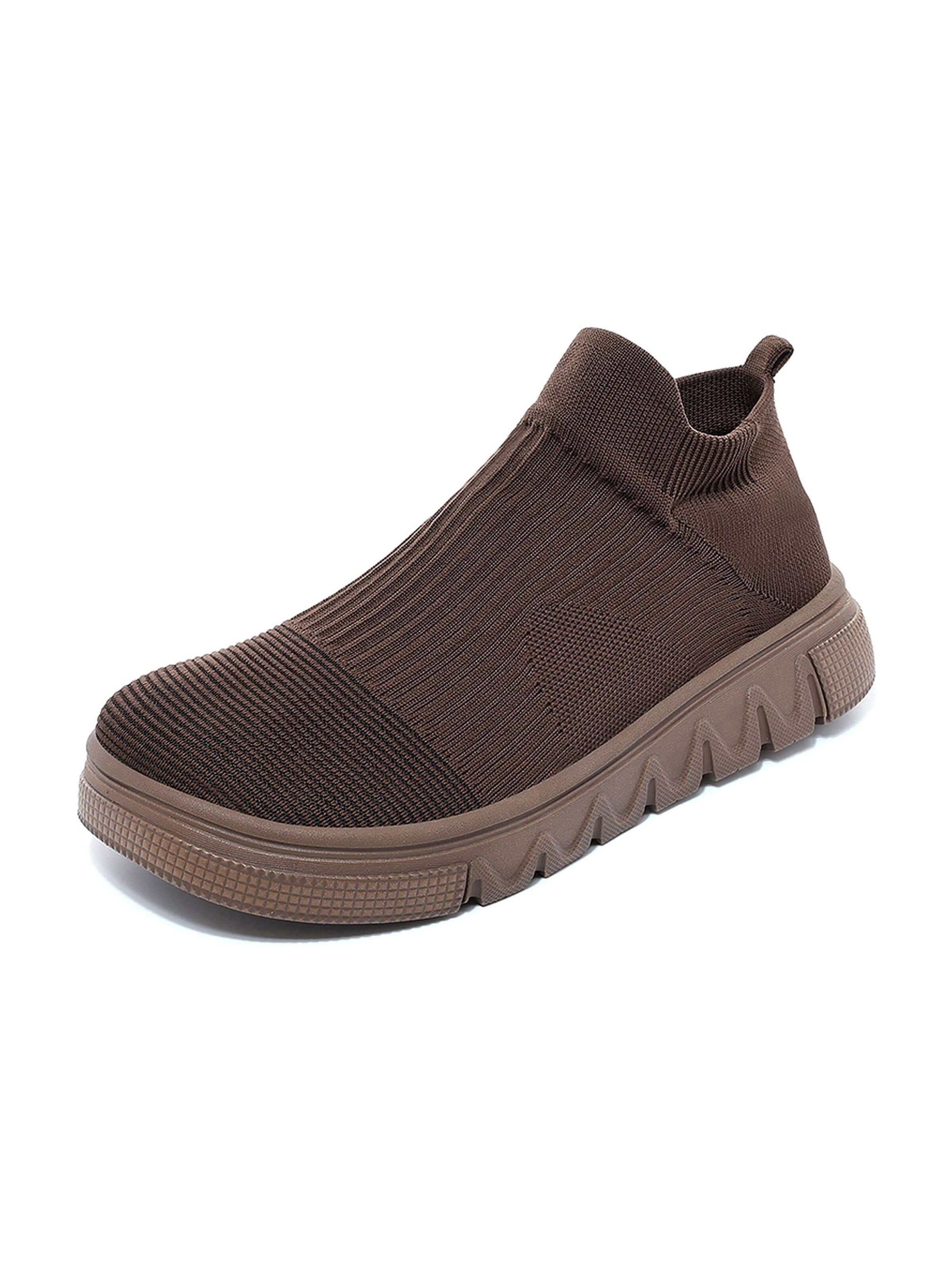 HUSKSWARE Slip-Ons 'Unisex Wide-Toe Sockenschuhe für Damen und Herren, leichte Flyknit-Sneaker mit breiter Zehenbox, bequeme Freizeitschuhe' in Brown: front