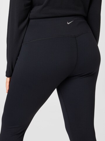 Skinny Pantalon de sport Nike Sportswear en noir