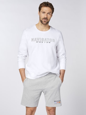 Navigator Sweatshirt in White: front