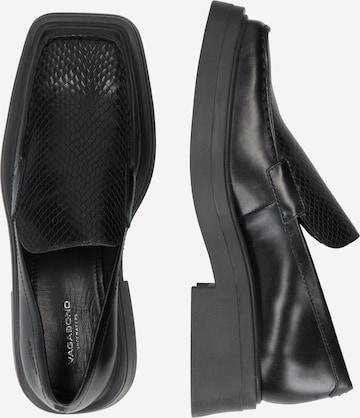 VAGABOND SHOEMAKERS - Sapato Slip-on 'EYRA' em preto