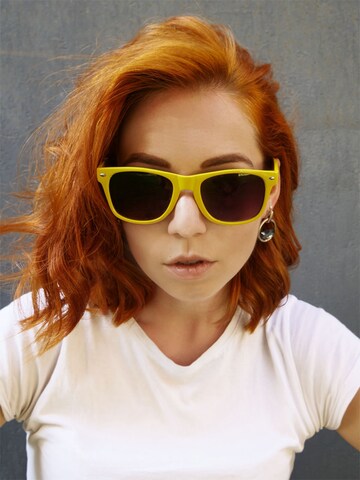 Lunettes de soleil 'Nerd Sonnenbrillen' VEYREY en jaune : devant