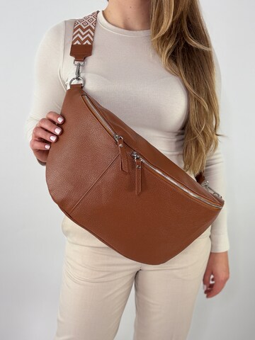lePelou Gürteltasche 'MILANO'‌‌‌‌‌‌‌ in Braun
