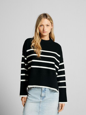 Bershka Sweater in Black: front