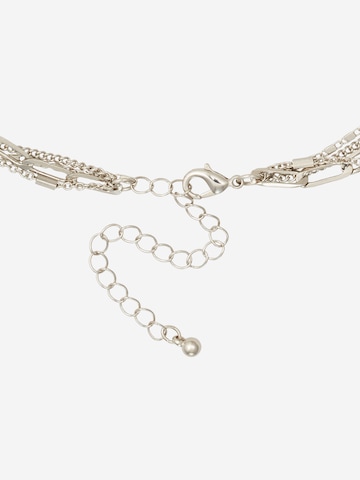 ABOUT YOU Halsband 'Viola' i silver