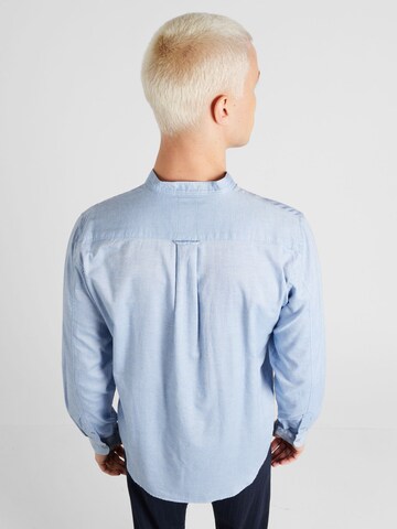 NOWADAYS - Ajuste regular Camisa en azul