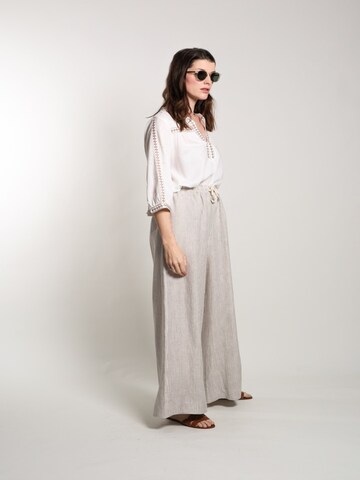 WEARABLE STORIES Wide leg Trousers 'Zita' in White