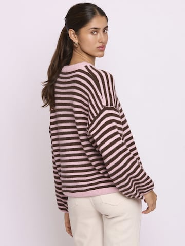 Lilavie Sweater ' Kimmii ' in Brown