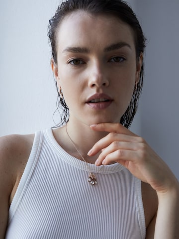 Echtzeit Earrings in Red