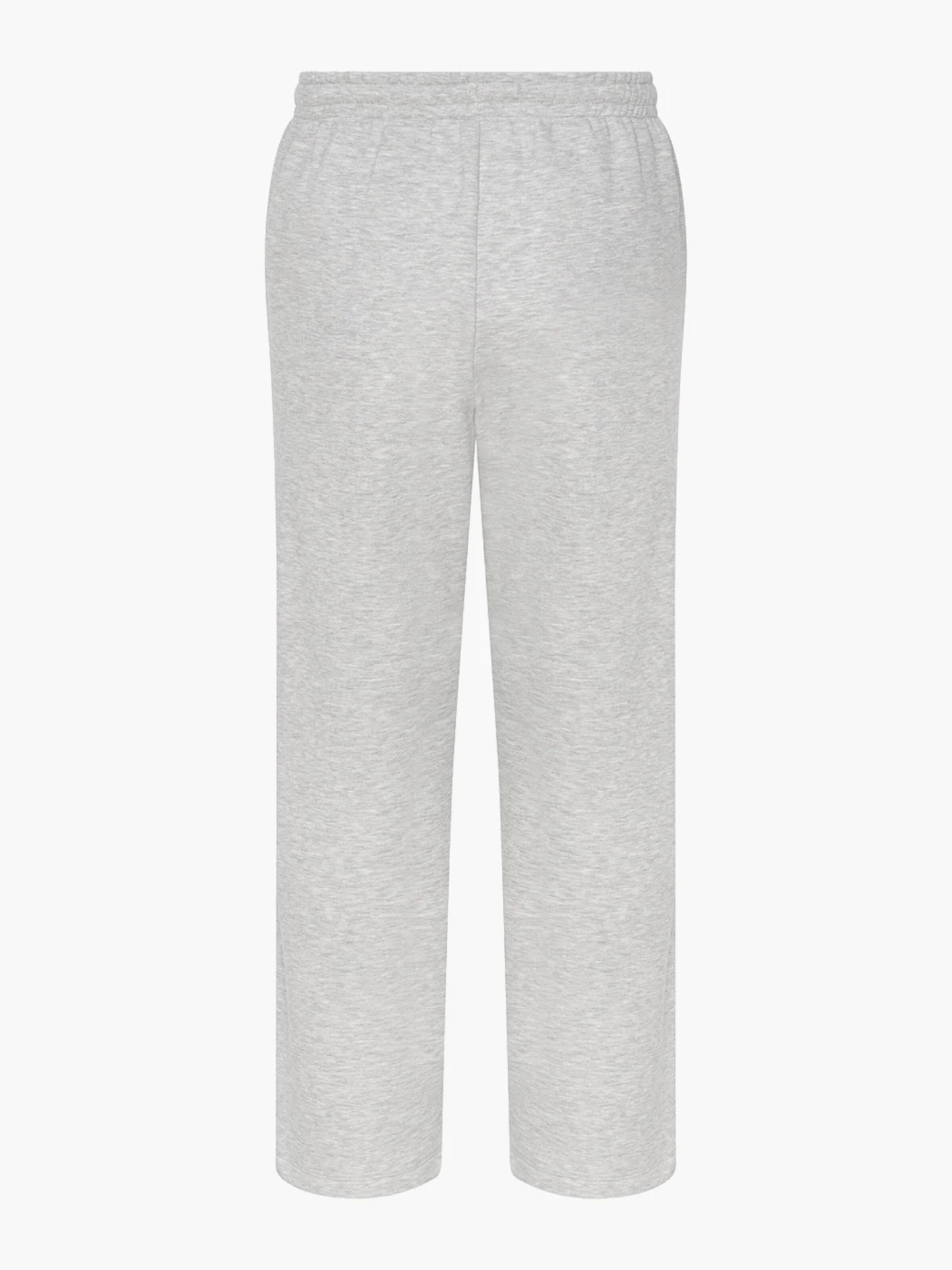 Regular Pantalon 'Relaxed Straight' cfab (formerly creamy fabrics) en gris