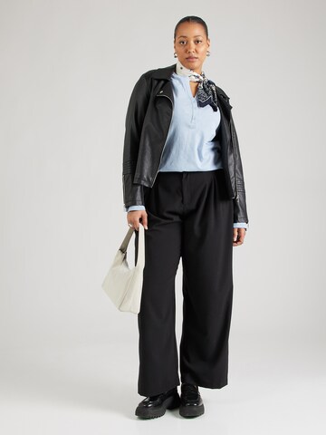 ONLY Carmakoma - Blusa 'CARSCARLETTA' en azul