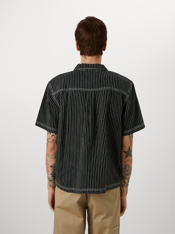 ADIDAS ORIGINALS Shirt 'WABASH LOOSE' in Zwart: terug