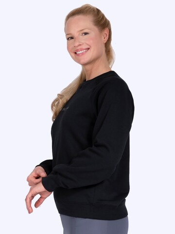 Magadi Athletic Sweatshirt 'Bella' in Black
