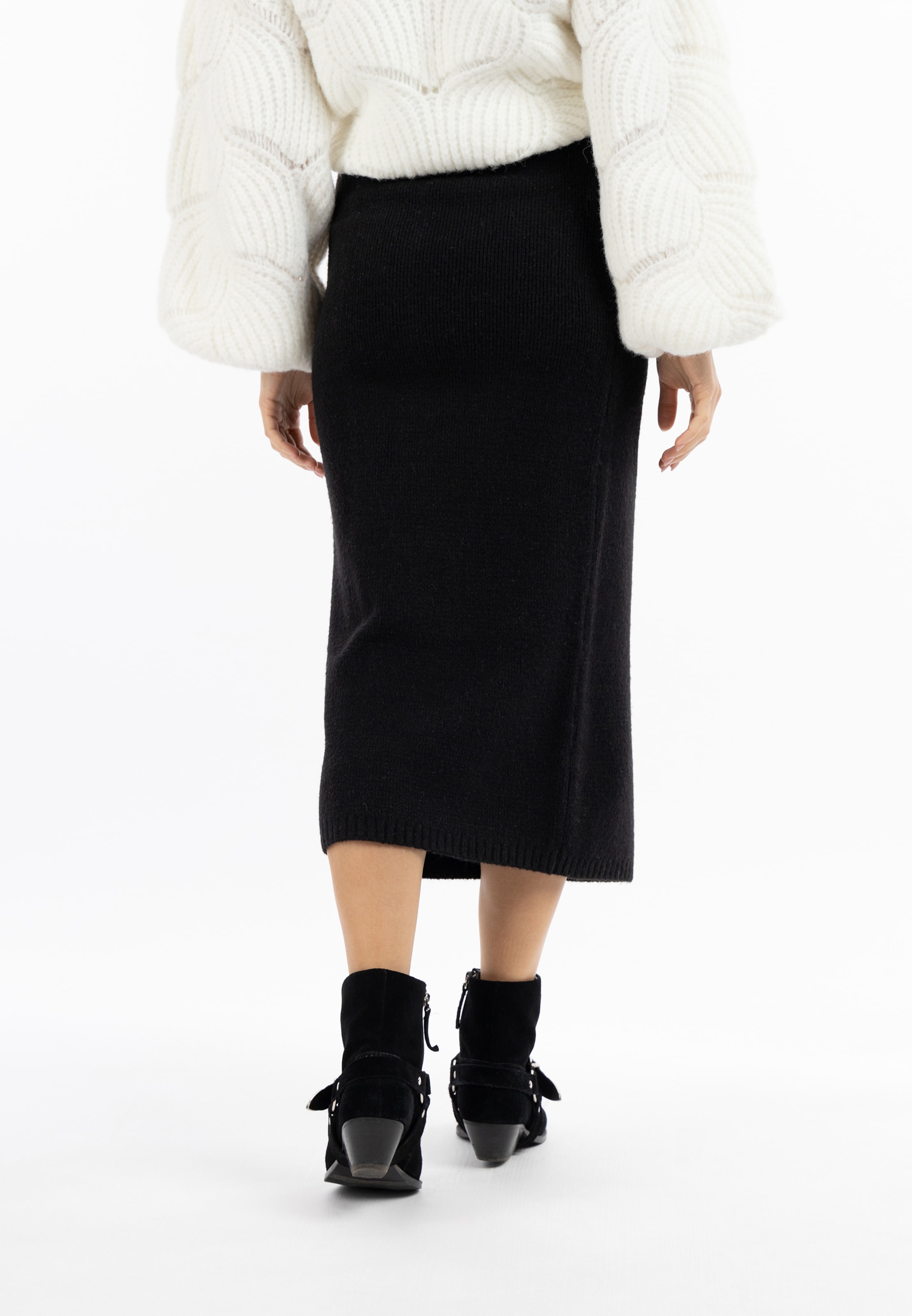Gaya Skirt in Black