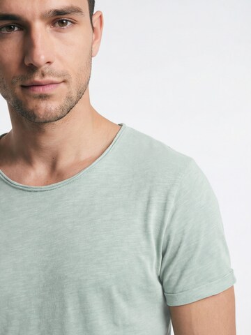 Antargo Shirt 'Basic Open Edge' in Green