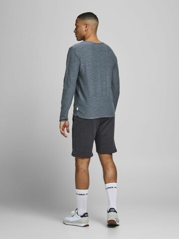 JACK & JONES Sweter w kolorze niebieski