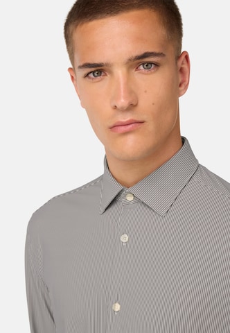 Coupe regular Chemise Boggi Milano en gris