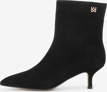 juoda Kazar Kulkšnis dengiantys batai: priekis