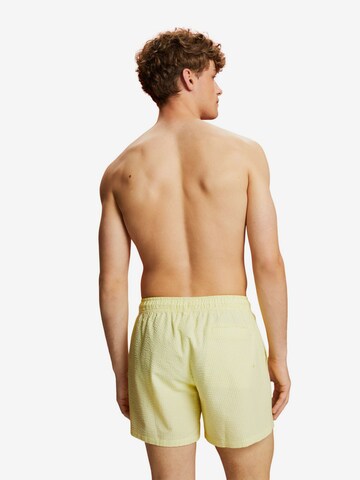 Shorts de bain ESPRIT en jaune