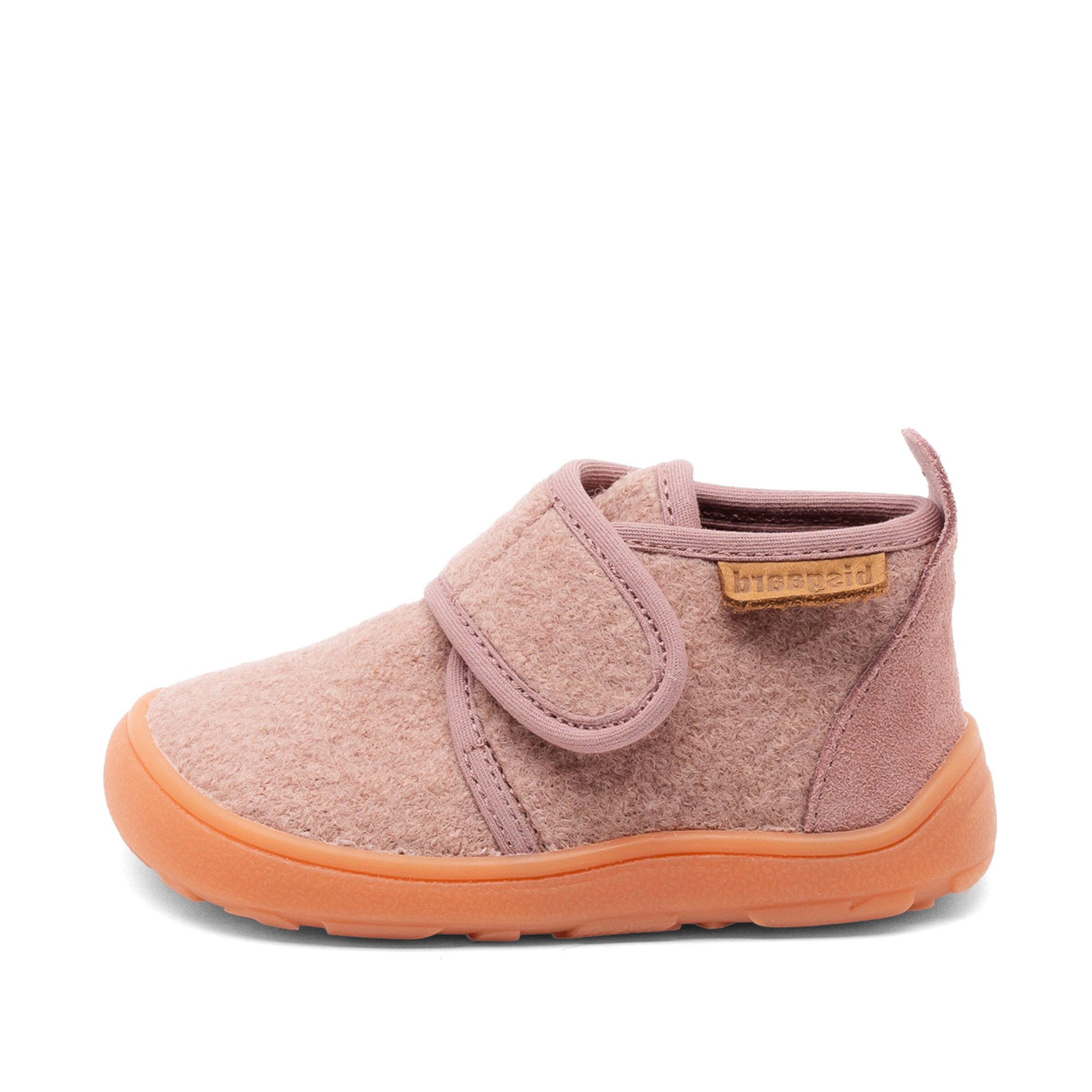 BISGAARD First-step shoe in Pink: side