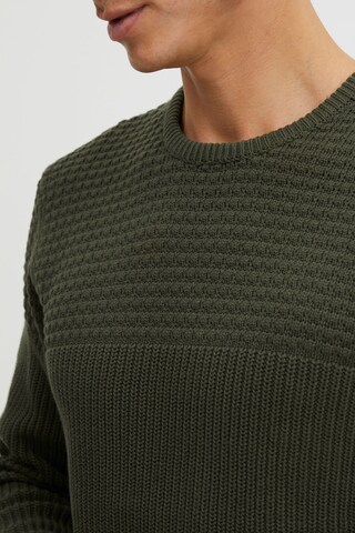 Pull-over 'Adamus' 11 Project en vert